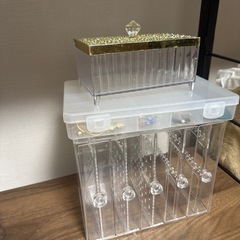 ネックレス･ピアスケースの画像