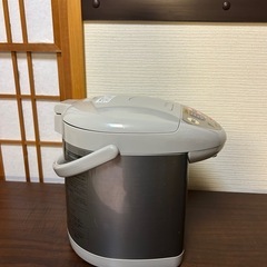 象印 2011年製 電気ポットの画像