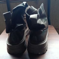 新品 23cm レディース スニーカー ブラウン シューズ 靴 厚底 識別番号:【B094-Z】の画像