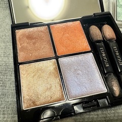 ESPRIQUE アイシャドウセットの画像
