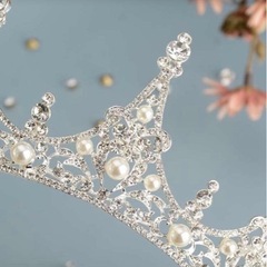 ティアラの画像