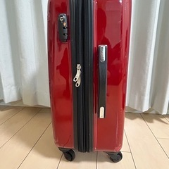OUTDOOR スーツケース　赤の画像