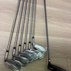 【右利き:ゴルフクラブ一式セット】アイアン＋ドライバー＋スタンドバッグ（引き取り限定） の画像