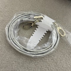 ジルバイジルスチュアートのエンボスビジューバッグです☺️の画像