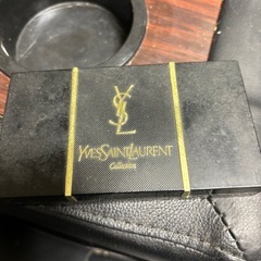 カルティエ、サンローランガスライターの画像