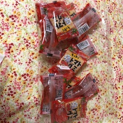 塩トマトグミ 13個の画像