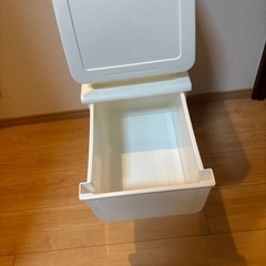 収納ケースの画像
