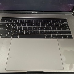 MacBook Pro 2016 touch bar 15インチの画像