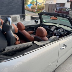 ミニR52コンバーチブル★電動オープン★の画像