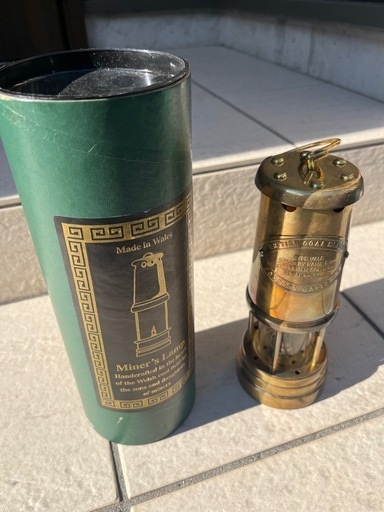 真鍮製ランプ　マイナーズランプ