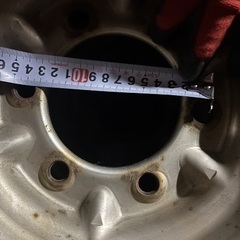 アトラス　タイヤ、ホイールの画像