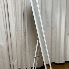 スタンドミラーの画像