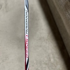 YONEXラケット2本、シャトル12個、カバー3個の画像