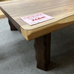 折脚テーブルの画像