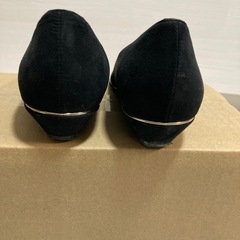 エスペランサ　ブラック フラットシューズ 23.0cmの画像