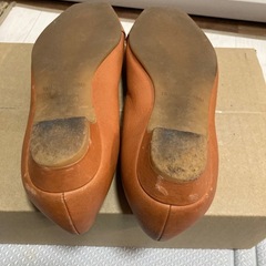 TRU TRUSSARDI23.5センチの画像