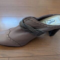 ing ハイヒールミュールパンプスの画像