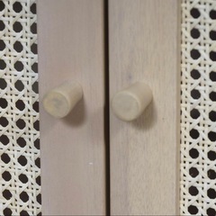 北欧・韓国風 ラタンウッドスリムキャビネット 籐編み込みの画像