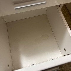 【3点セット】ホワイト デスク キャスター付チェスト キャスター付チェアの画像