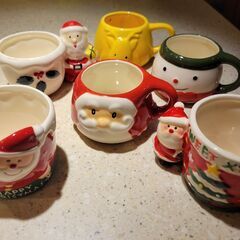 クリスマス、サンタクロース等デザートカップ6個の画像