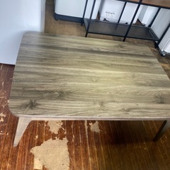 こたつてーテーブルの画像