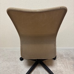 オフィスチェアの画像