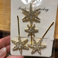 ウエディングドレスヘッドアクセ　ピアスの画像