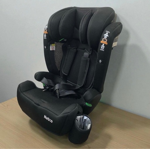 E159ネビオジュニアシート 取付簡単 15ヶ月から12歳 PoPPitG