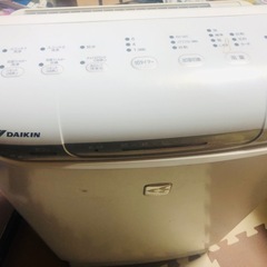淀川区です！DAIKIN 空気清浄機の画像