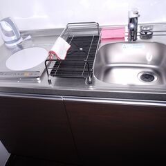 ミニキッチン　流し台、ＩＨクッキングヒーター１台の画像