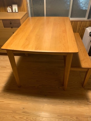 11/19まで　木製ダイニングテーブルとチェアのセット