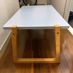 北欧風ローテーブルの画像