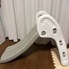 子ども用すべり台・室内すべり台の画像