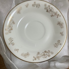 アフタヌーンティー　ティーカップ
の画像