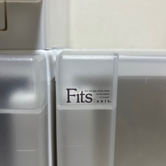 【急募】プラスチック引き出しケース6個の画像