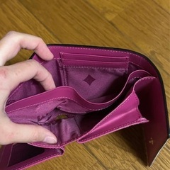 MCM  3つ折り 財布の画像
