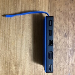 アダプターの画像