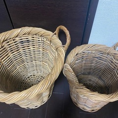 鉢カバー　木製カゴ　２点セットの画像