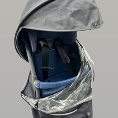 雨カバーと中に日差しよけセットの画像