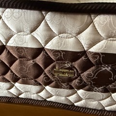 セミダブルマットレス2枚の画像