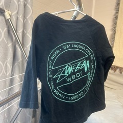 レア　《 stussy 》　ベビー服　90サイズ　トップス　ロンティーの画像