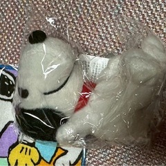 未使用スヌーピー　ハンカチとキーホルダー？ぬいぐるみの画像
