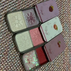 未使用　アイシャドウ　3点の画像