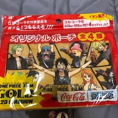 ONE PIECE  ポーチと防水スマホケースの画像
