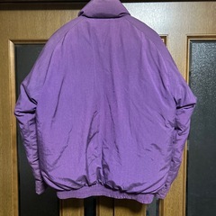 タラスブルバ　ダウンジャケット　Lの画像