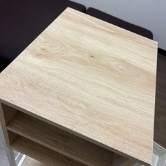 デスクキャビネットの画像