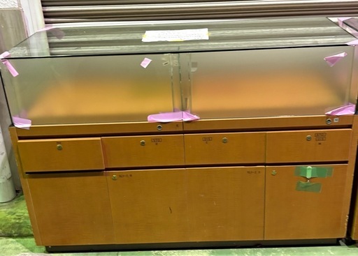 ガラスケース　商ケース　ガラスかうカウンター