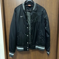 NIKE ジャンパーの画像