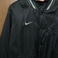 NIKE ジャンパーの画像