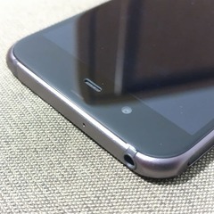 SHARP スマホ SH-04H 動作品 アンドロイド スマートホンの画像